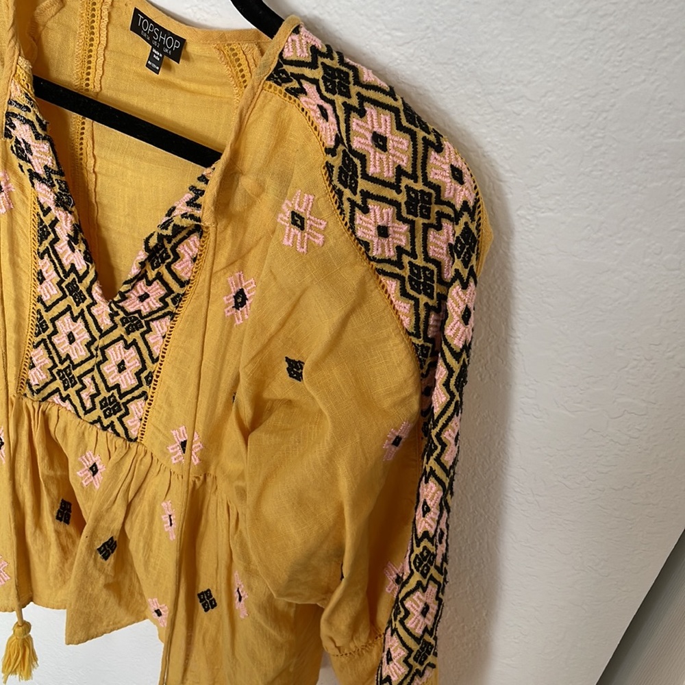 Yellow top - Picture 3 of 4